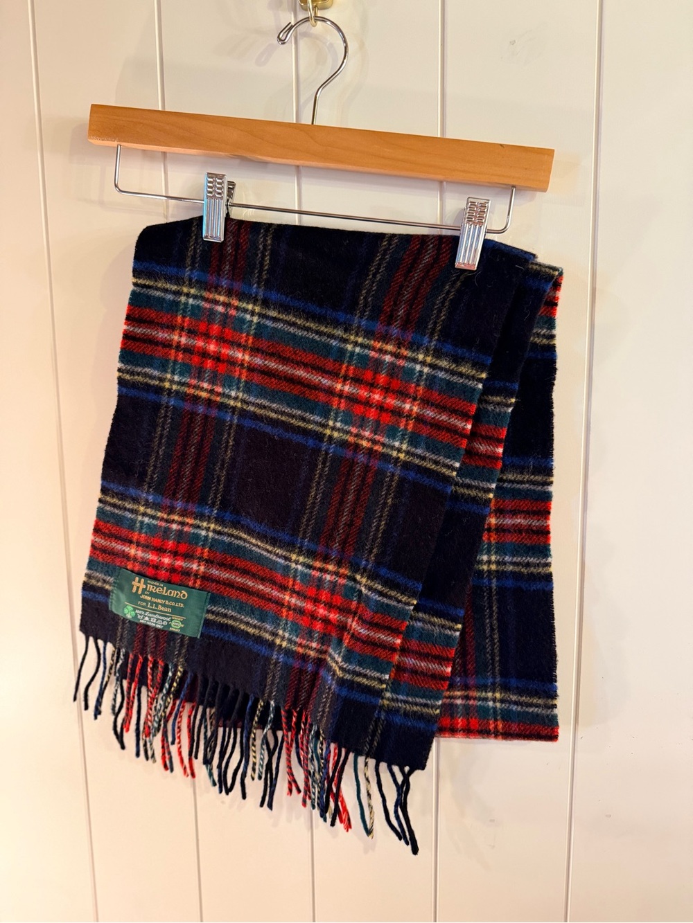 L.L.Bean 100% Lambswool Tartan Scarf Woven in Ireland by John Hanly
